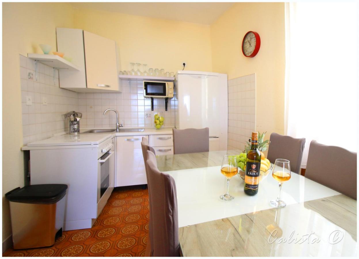 Apartman Smoljic 4+2 Примоштен Екстер'єр фото